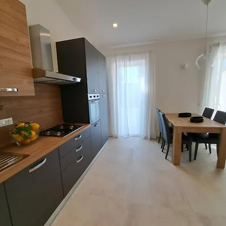 Casa Marina In Centro A Pochi Passi Dal Mare Viareggio